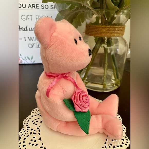 💐 “MOM-E” RETIRED TY BEANIE BABY BEAR. MINT W/MINT TAGS! DATED 2005! APPROX 8”. - Picture 5 of 7